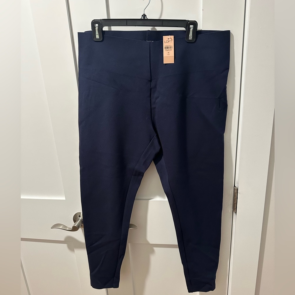 NWT LOFT Navy Leggings Pants (Size 16)